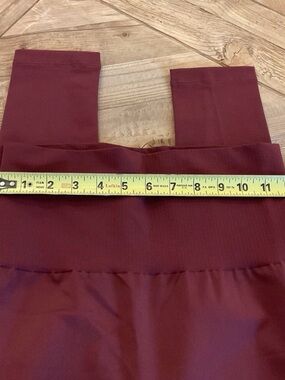 Wolford The Wonderful Leggings Port Royale Strong Shaping S NWT Burgundy NWT